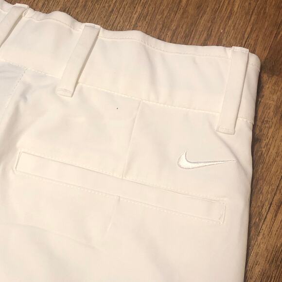 Nike Women's Dri-FIT Victory 5" Golf Shorts in White Size XS - Picture 9 of 12
